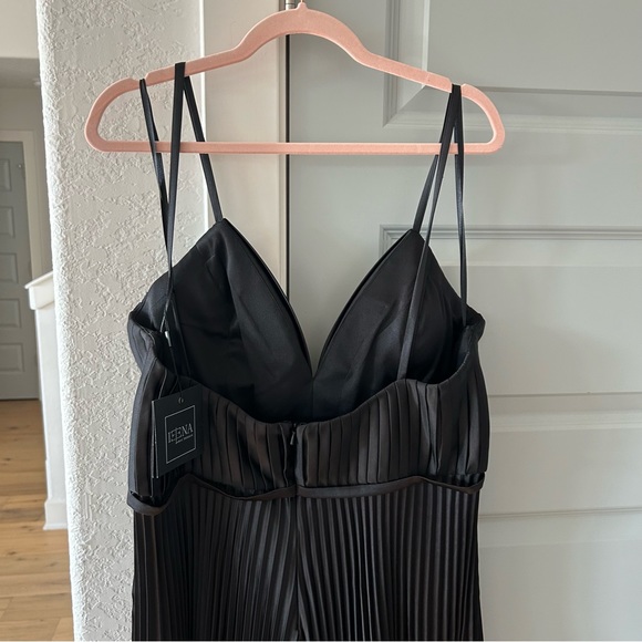 NWT Mac Duggal 26319 Black Pleated Jumpsuit - Picture 6 of 8